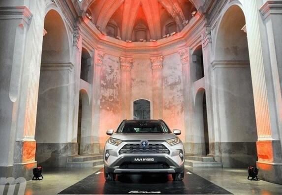 豐田純電版RAV4明年發(fā)布：eTNGA架構+四驅 全球發(fā)售