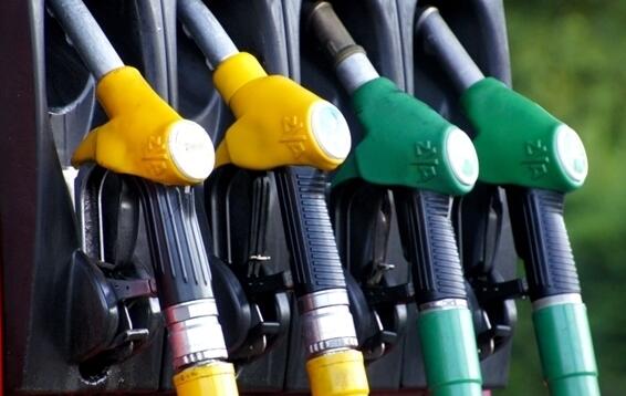 降價(jià)無(wú)望！兩天后油價(jià)調(diào)整窗口開(kāi)啟