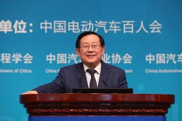 全國政協(xié)副主席萬鋼：建議延長(zhǎng)新能源汽車購置稅減免政策