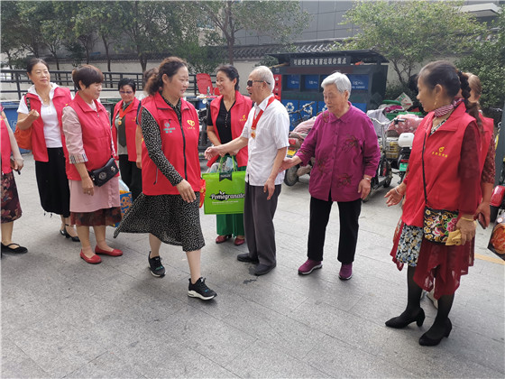 李彥清：“活著的王杰，當(dāng)代的保爾”