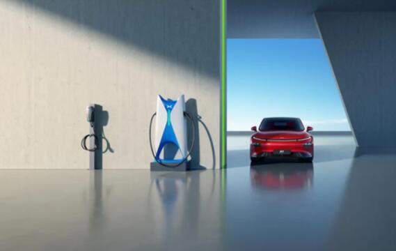 行業(yè)首家 小鵬超充貫通全國337城：何小鵬大贊！